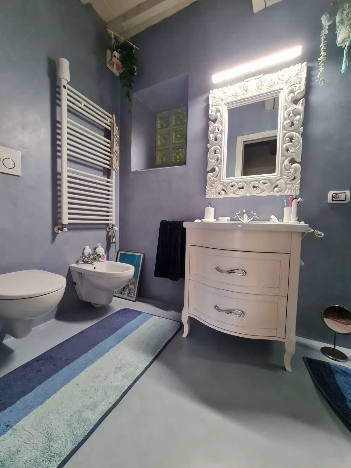 Rinnova il tuo bagno con il microcemento