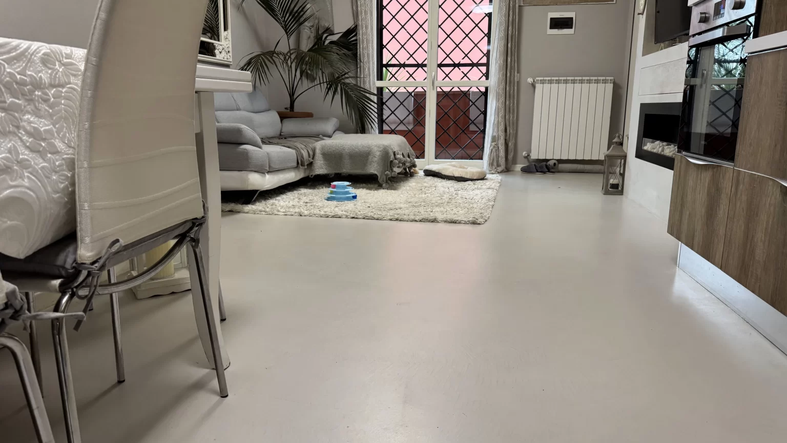 Pavimentazione in microcemento