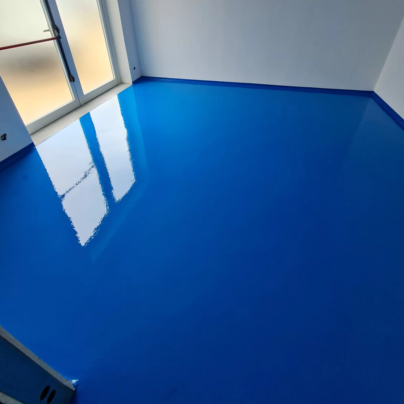 Pavimento in resina multistrato